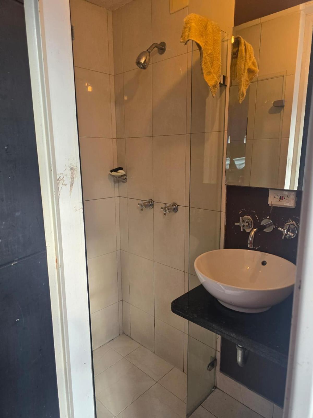 Auberge de jeunesse Portelli Zona G- Extranjeros