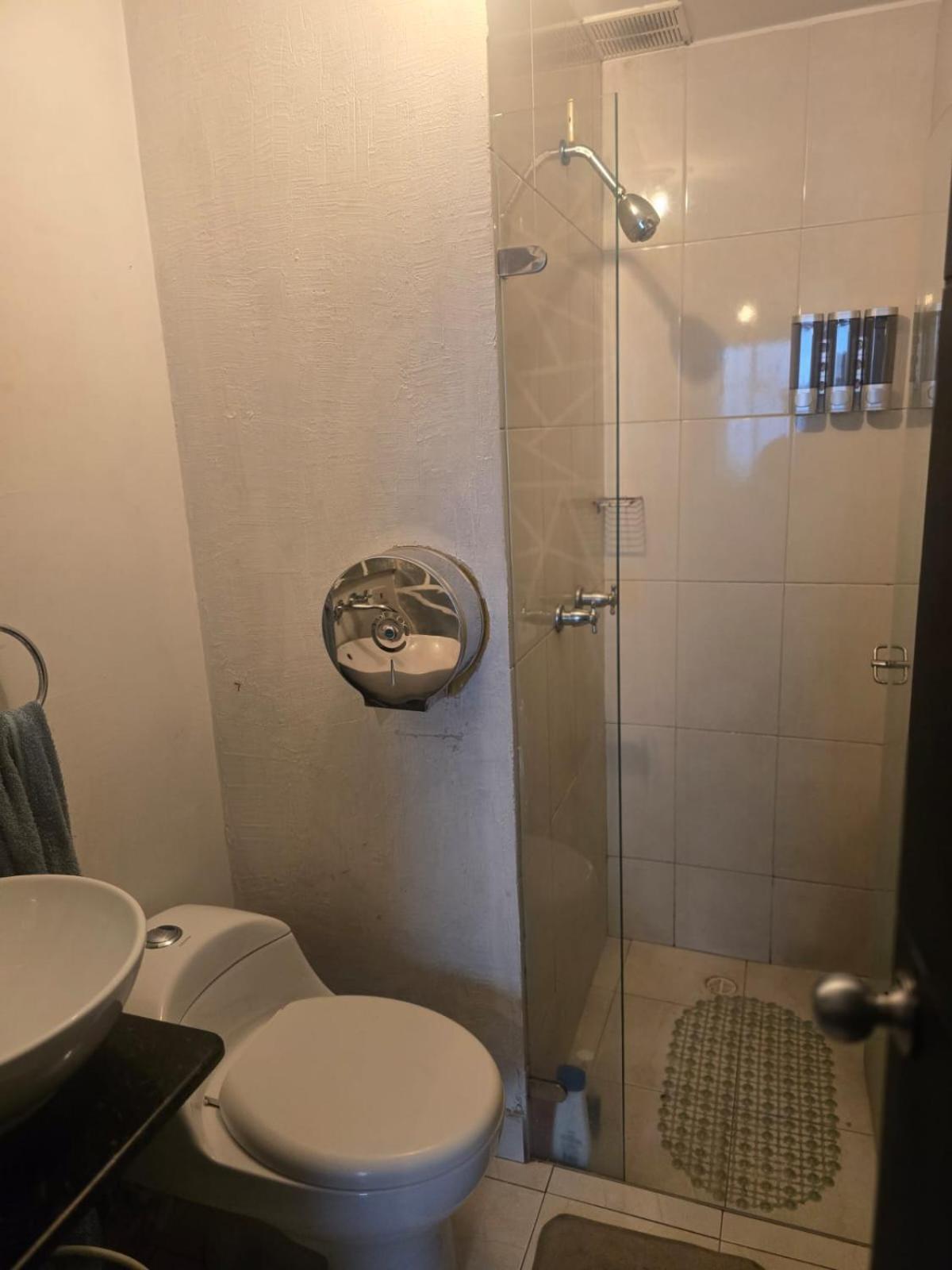 Portelli Zona G- Extranjeros Auberge de jeunesse